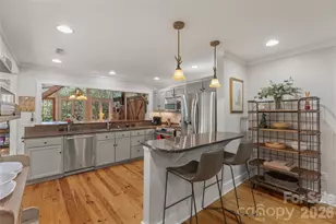 464 Franklin Rd, Highlands, NC 28741 - Photo 17