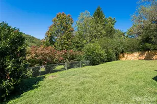 17 Beaverdam Ct, Asheville, NC 28804 - Photo 45