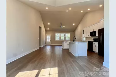 2426 Kimberly Avenue, Morganton, NC 28655 - Photo 7