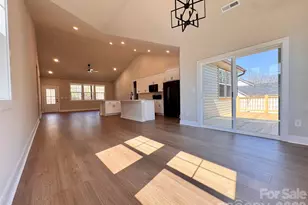 2426 Kimberly Ave, Morganton, NC 28655 - Photo 3