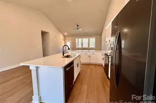 2426 Kimberly Ave, Morganton, NC 28655 - Photo 9