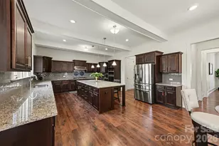 1310 Bershire Ln, Charlotte, NC 28262 - Photo 7