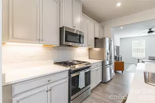 411 Lahinch Dr, Tega Cay, SC 29708 - Photo 11