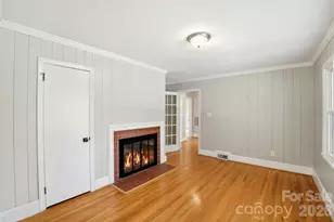 931 Hickory Nut St, Charlotte, NC 28205 - Photo 17