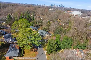 931 Hickory Nut St, Charlotte, NC 28205 - Photo 31