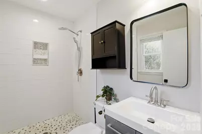 931 Hickory Nut Street, Charlotte, NC 28205 - Photo 21