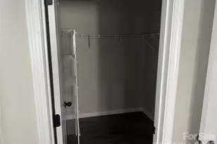 4112 Stoneygreen Ln, Charlotte, NC 28215 - Photo 11