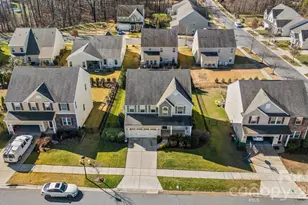 1215 Longwall Ln, Matthews, NC 28105 - Photo 3