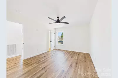 2960 US 70 Highway, Connelly Springs, NC 28612 - Photo 25