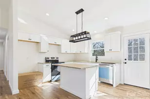 2960 US 70 Hwy, Connelly Springs, NC 28612 - Photo 11