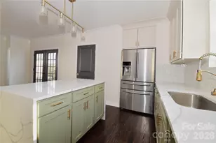 131 Woodrow Ave, Asheville, NC 28801 - Photo 9