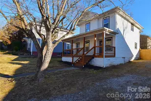 131 Woodrow Ave, Asheville, NC 28801 - Photo 1