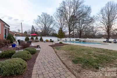 813 W Mountain Street, Kings Mountain, NC 28086 - Photo 9