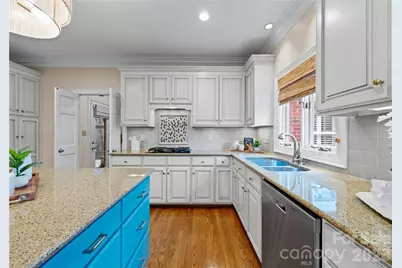 4026 Sharon View Road, Charlotte, NC 28226 - Photo 13