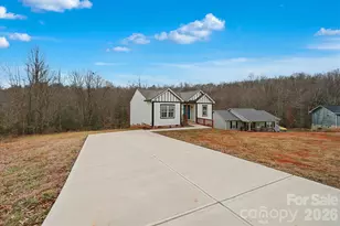 1346 39th St Cir SW, Hickory, NC 28602 - Photo 23