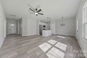 1225 39th St Cir SW, Hickory, NC 28602 - Photo 11