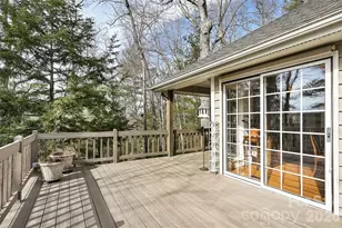 27 Cedar Summit Rd, Asheville, NC 28803 - Photo 23