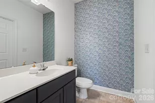 1000 E Woodlawn Rd, Charlotte, NC 28209 - Photo 21