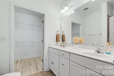 1000 E Woodlawn Road #208, Charlotte, NC 28209 - Photo 13