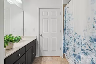 1000 E Woodlawn Rd, Charlotte, NC 28209 - Photo 19