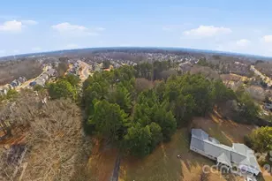 16716 Watermelon Ln, Charlotte, NC 28278 - Photo 3