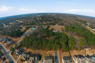 16716 Watermelon Ln, Charlotte, NC 28278 - Photo 7