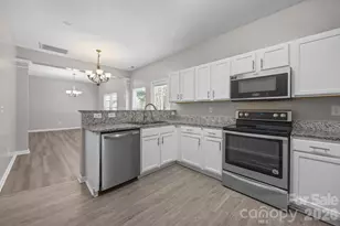 11014 Chrudan Dr, Charlotte, NC 28262 - Photo 9