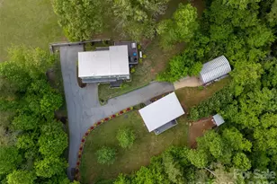 21 13 Wild Pine Ct, Leicester, NC 28748 - Photo 3