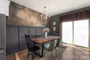 318 Simeon Dr, Charlotte, NC 28208 - Photo 19