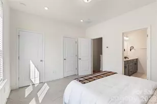 318 Simeon Dr, Charlotte, NC 28208 - Photo 31