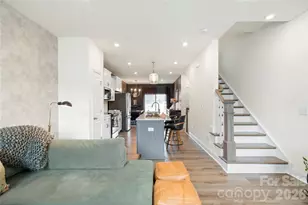 318 Simeon Dr, Charlotte, NC 28208 - Photo 27