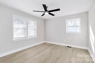 5509 Dallas High Shoals Hwy Hwy, Dallas, NC 28034 - Photo 17