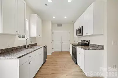 1729 Cloaninger Avenue, Statesville, NC 28625 - Photo 9