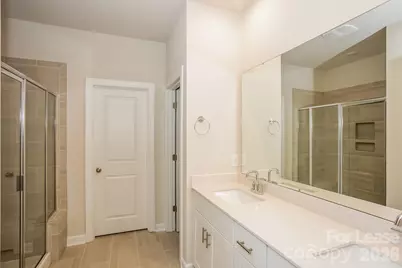 4015 Honey Locust Drive, Charlotte, NC 28215 - Photo 9