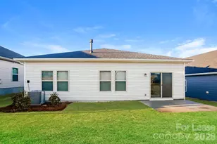 4015 Honey Locust Dr, Charlotte, NC 28215 - Photo 15