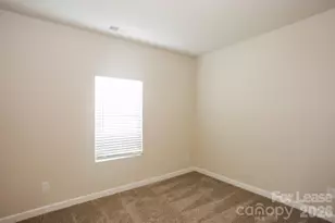 4015 Honey Locust Dr, Charlotte, NC 28215 - Photo 13