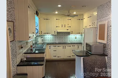 84 Wood Lily Drive, Canton, NC 28716 - Photo 5