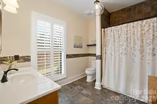 18212 Tayport Dr, Charlotte, NC 28278 - Photo 23