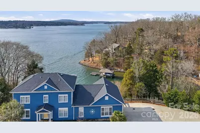 18212 Tayport Drive, Charlotte, NC 28278 - Photo 3