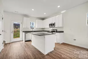 1727 Cloaninger Ave, Statesville, NC 28625 - Photo 11