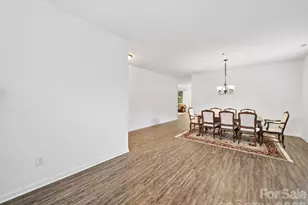 2306 Nettleton Ct, Matthews, NC 28105 - Photo 15