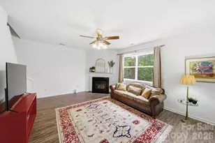 2306 Nettleton Ct, Matthews, NC 28105 - Photo 5