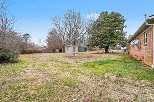 1725 26th St NE, Hickory, NC 28601 - Photo 13