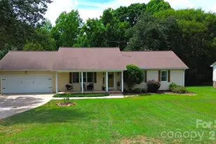 2507 Otis Dellinger Rd, Lincolnton, NC 28092 - Photo 1