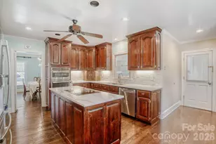 1360 Gallant Ct, Rock Hill, SC 29732 - Photo 9