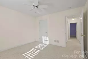 32 Stone House Rd, Hendersonville, NC 28739 - Photo 7