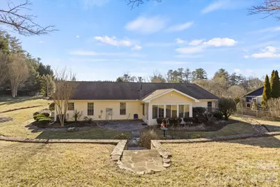 32 Stone House Road, Hendersonville, NC 28739 - Photo 29