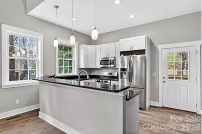 155 N Fork Road, Black Mountain, NC 28711 - Photo 7