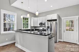 155 N Fork Rd, Black Mountain, NC 28711 - Photo 7