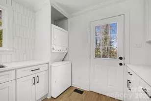 357 Barnes St, Rock Hill, SC 29730 - Photo 11